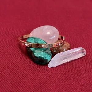 Rose gold Roman number with crystal bracelet